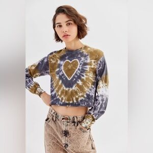 UO Urban Renewal Remade Heart Dye Long Sleeve Tee, Green, Large, NWT